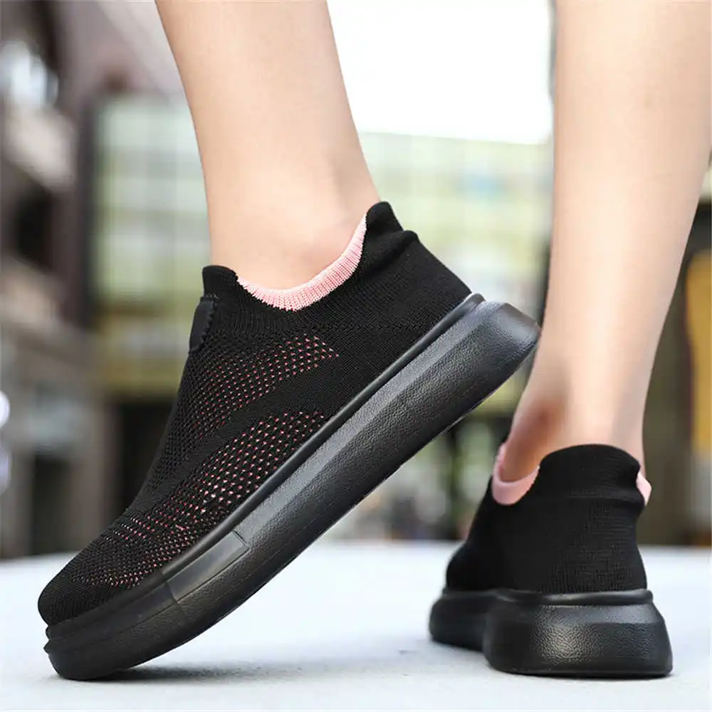 Medias de plataforma para muje - Office Tech Outfits reseña y precio
